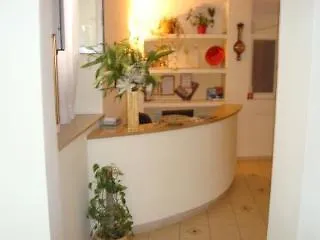 Hotel Manzoni Roma 2*,  Italia